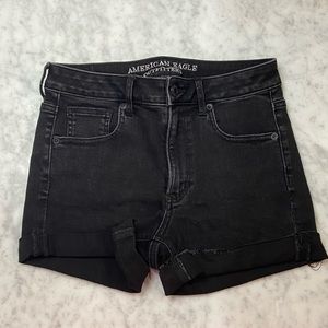 AMERICAN EAGLE BLACK JEAN SHORTS!!